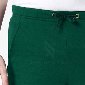 Pantalones cortos de gimnasio de calle alta para hombre, ligeros, cintura media, cierre elástico, patrón sólido, decoraciones de bolsillo, logotipo personalizado, transpirable - Product Image 4