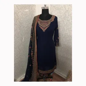 बिक्री के लिए भारतीय और पाकिस्तानी शैली की महिलाओं के लिए दुपट्टा उत्पाद के साथ कढ़ाई वाला कुर्ता और पैंट सेट