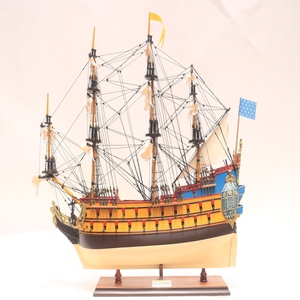 LA LICORNE BROWN MODELTALL BATEAU/GRAND BATEAU EN BOIS/MODÈLE BATEAU - Product Image 1