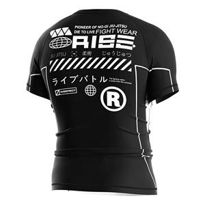 T-shirt Rash Guard à manches courtes personnalisé par sublimation, respirant, pour homme, en tissu rafraîchissant, séchage rapide, coutures plates, protection solaire, pour activités aquatiques - Product Image 3