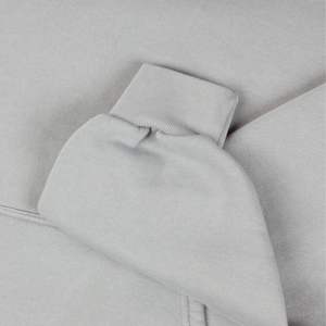 Sweat à capuche en polaire ultra-doux pour hommes et femmes chaud, confortable et parfait pour les vêtements décontractés et les activités de plein air. - Product Image 3