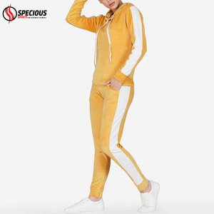 Nouvel Arrivage Ensemble de Survêtement Décontracté à Capuche pour Femme, Style Streetwear, avec Logo Personnalisé Imprimé, Coupe Ample, Respirant, Séchage Rapide, 100% Uni - Product Image 5