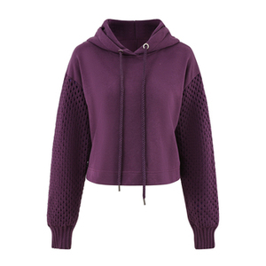 Sudadera versátil femenina para todas tus aventuras de fin de semana - Product Image 1