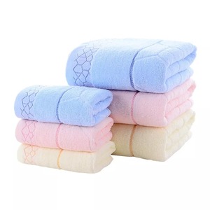 Juego de Toallas de Algodón de Color Sólido, Rectangulares, Lisas, para Uso Doméstico, Toallas de Baño Suaves para la Piel, Azul, Rosa, Crema - Product Image 1