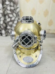 Casque de plongée vintage en laiton, objet décoratif |   Casque de plongée antique pour les profondeurs marines - Product Image 5