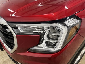GMC Terrain SLE 2024 Usado, Volante a la Izquierda/Derecha - Listo para Enviar - Product Image 5