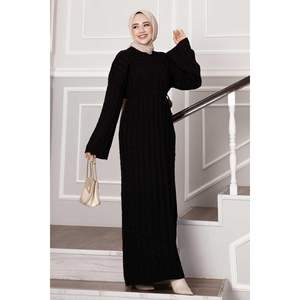 ชุดลำลองสีดำกับผมถักรายละเอียด - Product Image 5