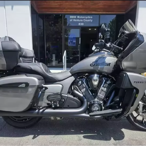 Motocicleta Indian Touring Pursuit Dark Horse 2025 LISTA PARA CONDUCIR con paquete de audio 112 y PowerBand en venta - Product Image 1