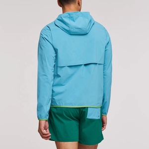 Chaqueta cortavientos de poliéster ligera de estilo informal para hombre, logotipo personalizado, de talla grande, resistente al agua, con cremallera - Product Image 4