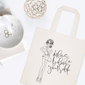 กระเป๋าผ้าแคนวาส Darling Cotton ทนทานและออกแบบมาเพื่อทุกฤดูกาล สีพื้นเรียบง่ายพร้อมฝาปิดแบบเปิด - Product Image 3