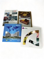 Service d'impression offset personnalisé livre brochure dossier Magazine Catalogue dépliant couleurs personnalisées tailles en carton