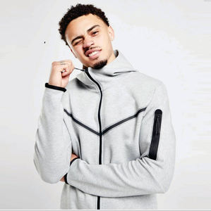 Ensemble de survêtement technique pour homme en molleton gris chiné, 69 % coton, 31 % polyester, avec sweat à capuche zippé et pantalon de jogging – Conception OEM - Product Image 3