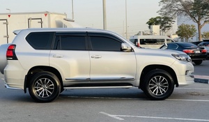 TOYOTA LAND CRUISER PRADO 2010 USADO - Product Image 3