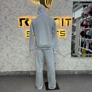 Survêtement à Fermeture Éclair à Bas Prix Réglable Style Tendance Client Demandé pour Hommes Style Unique Nouveau Design Survêtements pour Hommes - Product Image 2