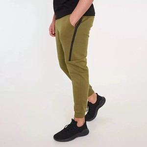 Pantalon de jogging pour homme de qualité supérieure, en toile de haute qualité, coupe ajustée, design élégant, taille mi-haute - Essentiel pour la salle de sport, le streetwear, foncé - Product Image 6