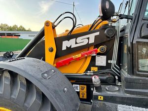 Chargeuse-pelleteuse diesel MST M544 2024 avec composants essentiels (moteur, palier, pompe, boîte de vitesses) - Product Image 5