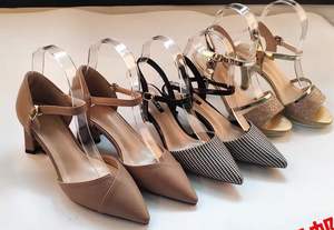 Soporte de acrílico transparente para zapatos a precio de fábrica 2025 para sandalias y exhibición de zapatos en tiendas minoristas - Product Image 4