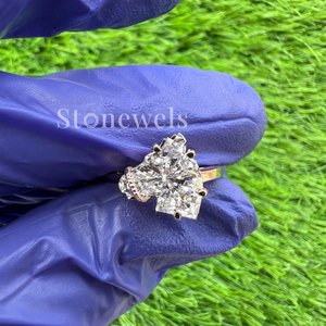 Bague en diamant en forme de cheval exquis Cadeau de bijoux fins parfait pour les cavaliers et les amoureux des chevaux originaux - Product Image 2