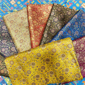 Authentique Khaddi Resham Tanchoi soie tissu tissé à la main Banarasi brocart avec tissage complexe pour Sarees, Lehengas, Dupattas - Product Image 1