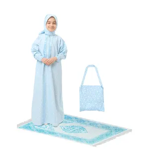 Conjunto de oração tradicional azul Ramadã para crianças, modesta roupa muçulmana de três peças com bolsa de mão, tapete de oração, acessórios para Eid