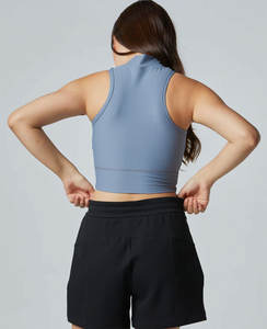 Venta al por mayor de impresión personalizada diseño de impresión digital Crop Top mujeres camisetas algodón poliéster Crop Tops camisetas mujeres transpirable - Product Image 6