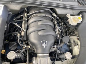 USADO LHD/RHD 2008 MASERATI QUATTROPORTE EXECUTIVE GT - Product Image 4