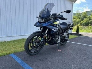 Nouvelles motos BMW F <span class=keywords><strong>800</strong></span> <span class=keywords><strong>GS</strong></span> Adventure 2026 entièrement équipées, prêtes pour l'expédition mondiale - Product Image 1