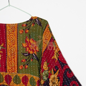 เสื้อคลุมกิโมโนสไตล์วินเทจสำหรับผู้หญิง ลายปักดอกไม้ ผ้าฝ้าย 100% ลายสก็อต เย็บอย่างประณีต เหมาะสำหรับฤดูใบไม้ผลิและฤดูใบไม้ร่วง - Product Image 4