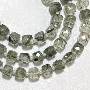 Perles de pierres précieuses en forme de boîte à facettes vertes de 7-8MM pierre carrée calibrée pour la fabrication de bijoux - Product Image 3