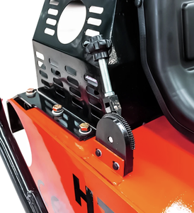 Nouvelle mini-excavatrice sur chenilles de 1,2 t pour usage domestique, agricole et de jardin - Product Image 4