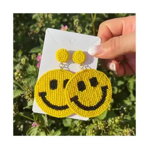 Pendientes de gota de cuentas con forma de bloqueo de diseño moderno de lujo para Mujer Colección de fabricante de aniversario indio de moda - Product Image 4