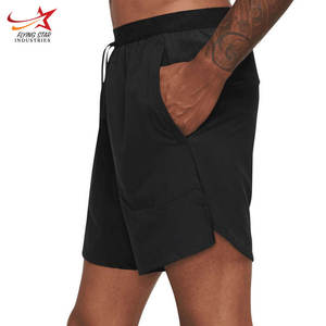 Short de fitness et de course à pied confortable pour hommes, vêtements de musculation écologiques de grande taille à motif solide, vente en gros OEM - Product Image 6