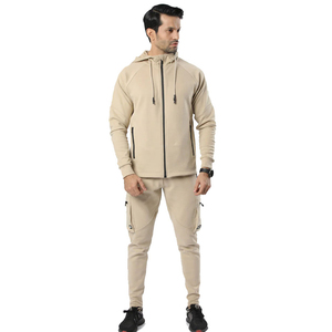 Chándal liso de otoño e invierno para hombre, diseño OEM, venta al por mayor de fábrica, ropa deportiva para entrenamiento, logotipo personalizado - Product Image 2