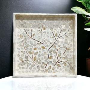 Plateau de serpillière robuste pour les bâtiments commerciaux, offrant une base stable aux serpillières humides après les séances de nettoyage - Product Image 4