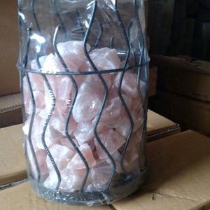 Lámpara de trozo de sal del Himalaya pura 100% al por mayor, cesta de hierro tallada de estilo náutico de excelente calidad, decoración del hogar con flores - Product Image 4