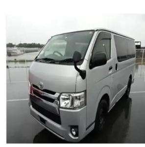 Authentique Toyota Hiace Van Long DX d'occasion 2017 maintenant disponible - Product Image 1