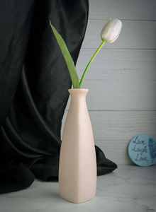 Élégant vase à fleurs en céramique de conception nordique blanche pour la décoration et les occasions de Noël de l'hôtel à la maison en 2025 - Product Image 4