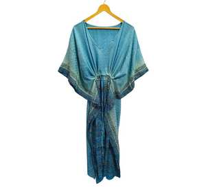 Robe de plage, robe de nuit, robe longue, kimono en soie recyclée vintage indienne fait à la main, design sur mesure, longueur longue - Product Image 1