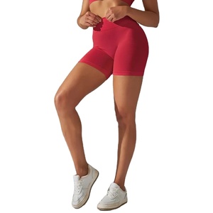 กางเกงกีฬาขาสั้นเอวสูงยืดได้ผ้าสแปนเด็กซ์เป็นมิตรกับสิ่งแวดล้อมตกแต่งด้วยการพิมพ์เลื่อมไข่มุก - Product Image 3