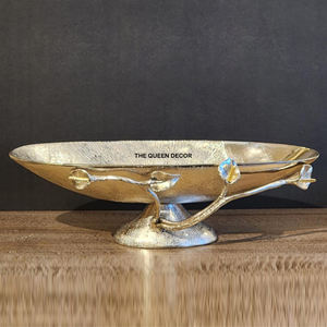 Bol décoratif artisanal en aluminium pour fruits secs et noix, avec accents floraux, nouveau design tendance, provenant d'un fabricant indien - Product Image 4