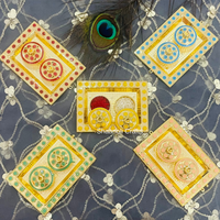 Fabriqué à la main Designer Kumkum et Chawal Plaqué Or Pierre Travail Thali Multipattern Thali pour Mariage, Haldi, Mehndi, Puja Favor