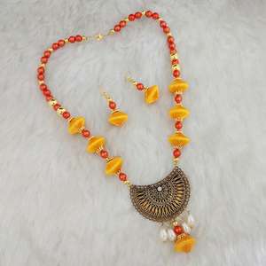 Jeweljunk 1110633C ชุดเครื่องประดับสร้อยคอด้ายชุบทองและโรเดียมพร้อมต่างหูไพลินและไข่มุกสำหรับเป็นของขวัญ - Product Image 1