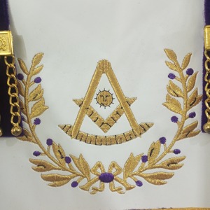 DELANTAL MAESTRO PASADO LODGE BORDADO TOTALMENTE A MANO - Product Image 2