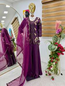 Ropa de fiesta de diseñador Simar Secuencia de seda bordada Top completamente cosido y Palazzo con encaje bordado de secuencia de Organza Dupatta - Product Image 4