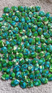 หินอัญมณีทรงหลวมสำหรับทำเครื่องประดับ AAA + ทำจากทองแดงนกยูงคิงแมนเทอร์คอยส์ขนาดตามสั่ง - Product Image 3