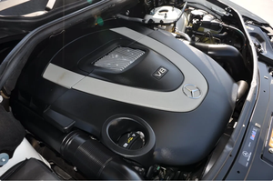 Vehículo Usado a Precio Accesible - Volante a la Izquierda |   Volante a la derecha |   MERCEDES-BENZ ML550 4MATICCSS 2010 - Product Image 5