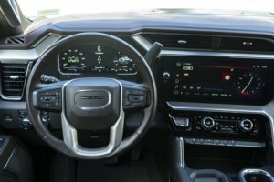 Usado en Buen Estado, GM C Sierra 3500HD Denali 2024 - Product Image 4