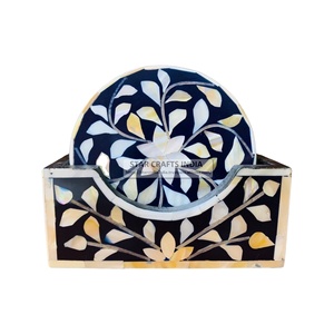 Resina hecha a mano de forma redonda de la mejor calidad con madera pulida de alta calidad Juego de posavasos antideslizantes personalizados suministros de cocina manteles individuales - Product Image 5