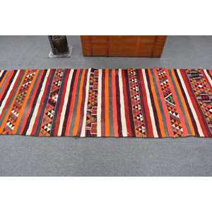 Alfombra Turca Vintage de 2.9x10.1 pies, Alfombra Roja con Diseño de Patchwork - Product Image 3