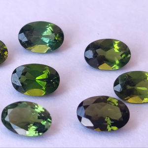 Turmalina Verde Natural Corte Oval 5x7mm Facetado Super Top Calidad AAA - Product Image 1
